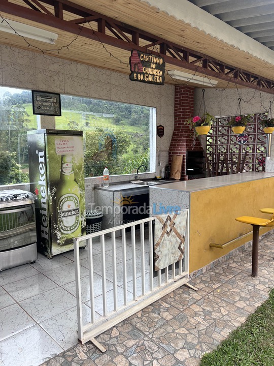 Ranch for vacation rental in Extrema (Furnas)