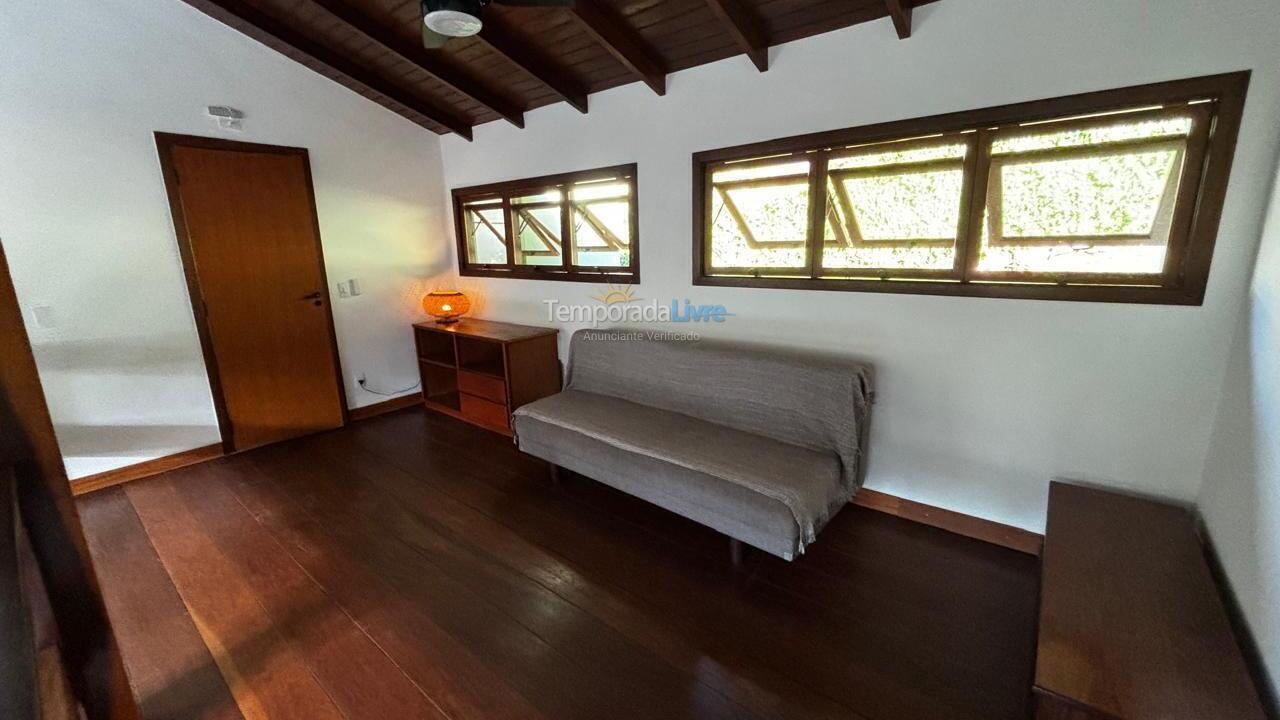 House for vacation rental in São Sebastião (Toque Toque Pequeno)