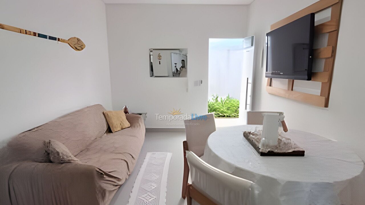 Casa para alquiler de vacaciones em Caraguatatuba (Massaguaçu)