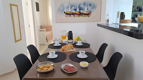 Apartamento com piscina e churrasqueira