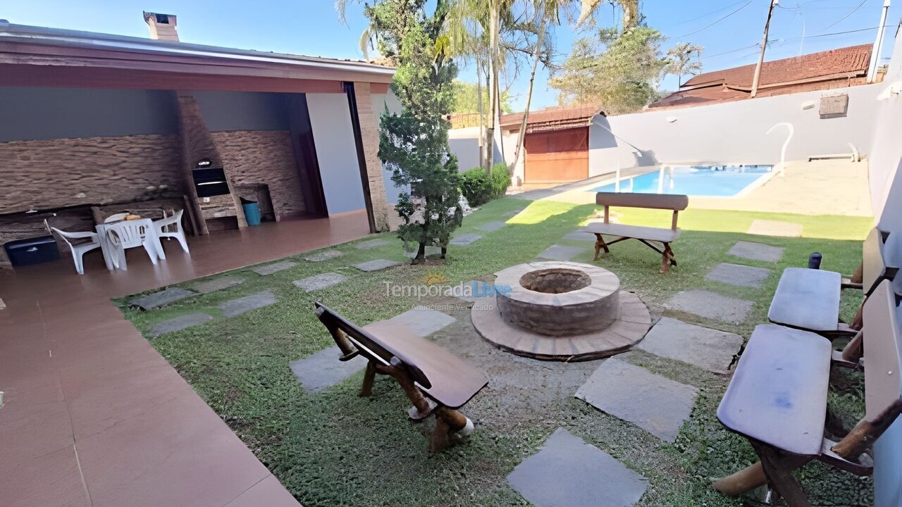 House for vacation rental in Caraguatatuba (Massaguaçu)