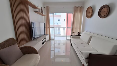 Apto completo, c/ piscina e frente mar