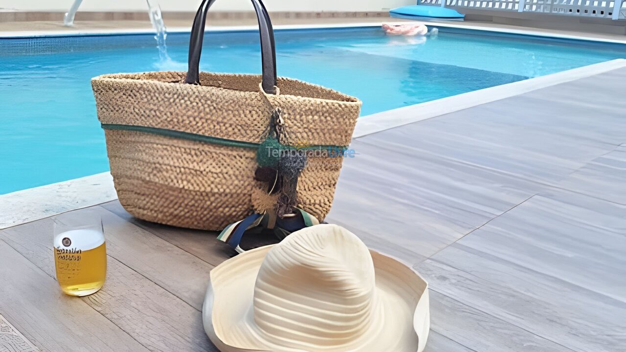 Casa para aluguel de temporada em Caraguatatuba (Massaguaçu)