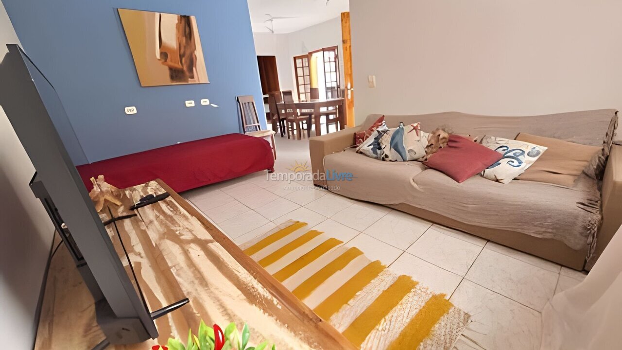 Casa para aluguel de temporada em Caraguatatuba (Cidade Jardim)