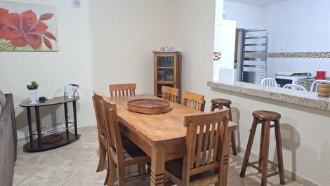 House with balcony overlooking the pool, 500 m from the beach.