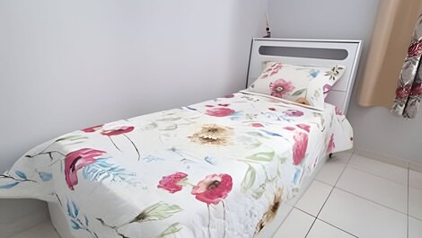 Apartamento bien equipado junto al mar.