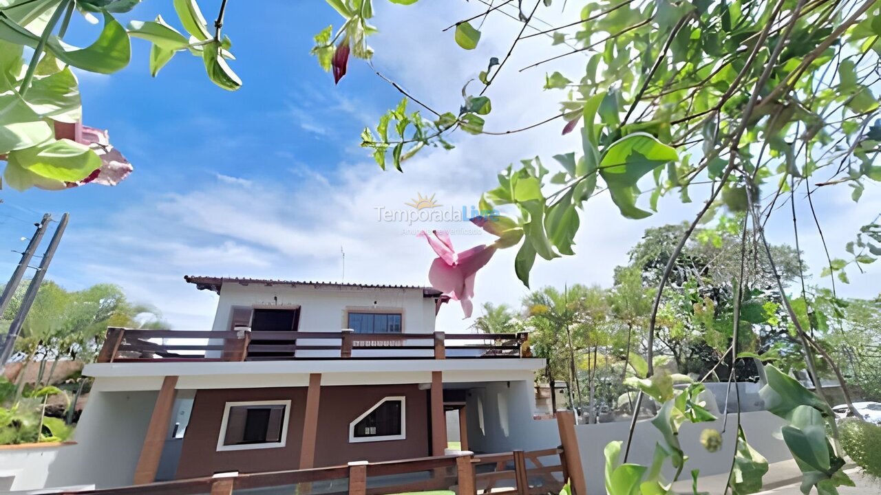 Casa para aluguel de temporada em Caraguatatuba (Massaguaçu)