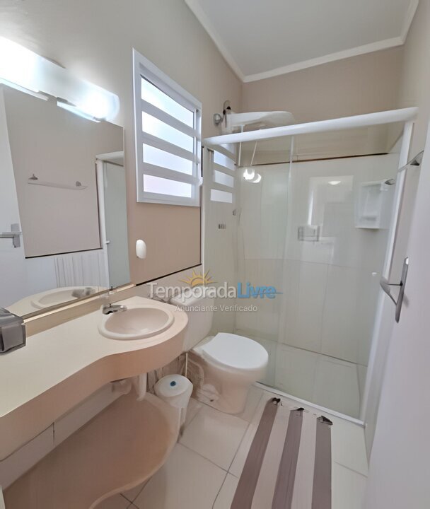 Casa para aluguel de temporada em Caraguatatuba (Parque Balneario Poiares)