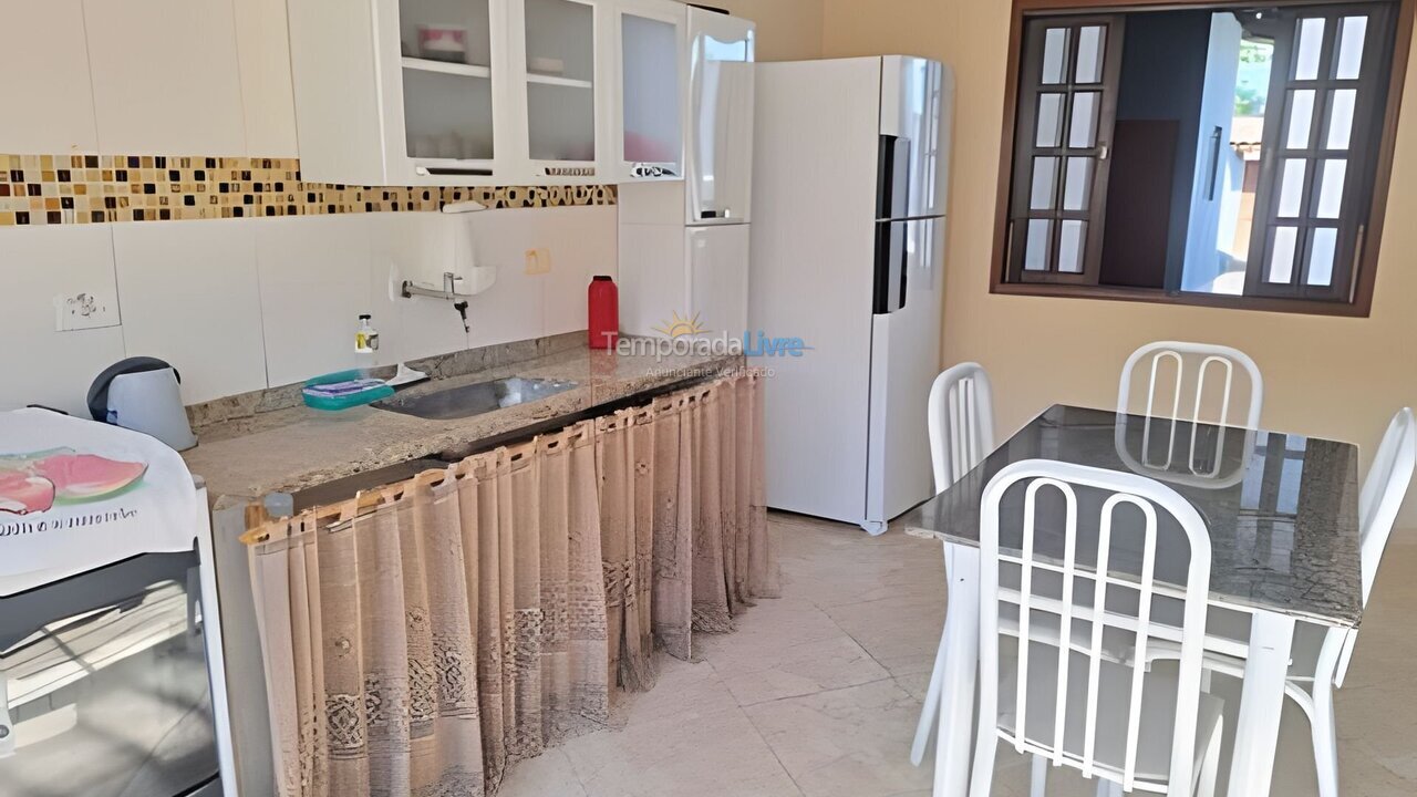 House for vacation rental in Caraguatatuba (Massaguaçu)