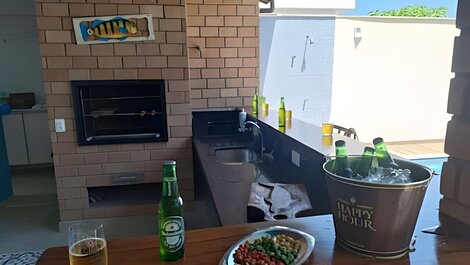 Casa 6 dorms e piscina perfeita