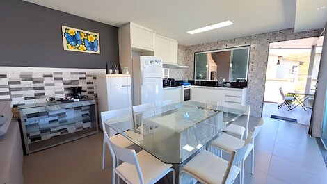 Acogedora casa en condominio cerrado en Lagoinha.