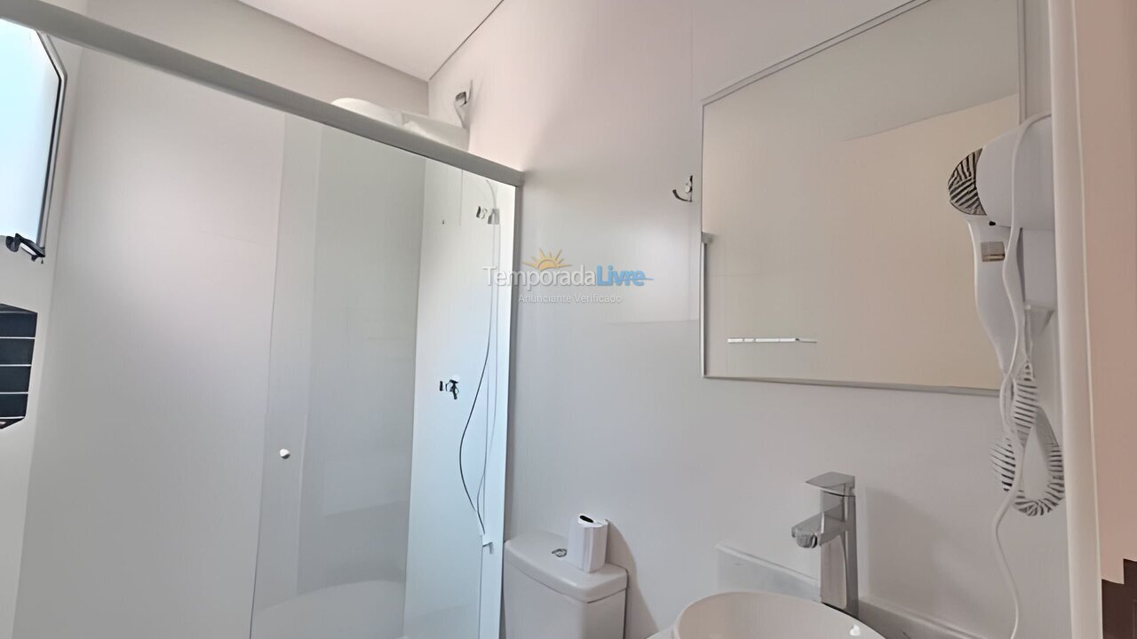 Casa para alquiler de vacaciones em Caraguatatuba (Massaguaçu)