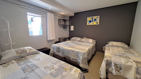 Acogedora casa en condominio cerrado en Lagoinha.