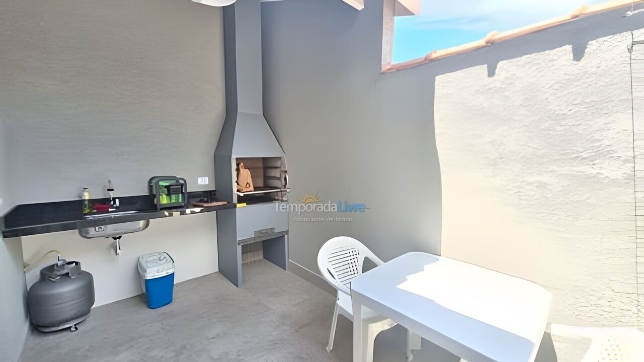 Casa para alquiler de vacaciones em Caraguatatuba (Massaguaçu)