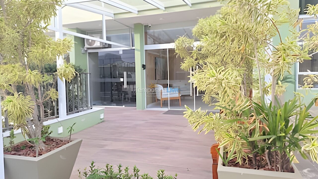 Apartamento para aluguel de temporada em Caraguatatuba (Martim de Sá)