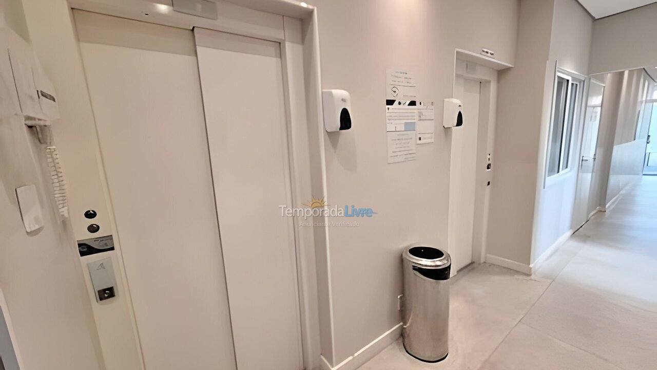 Apartamento para aluguel de temporada em Caraguatatuba (Martim de Sá)