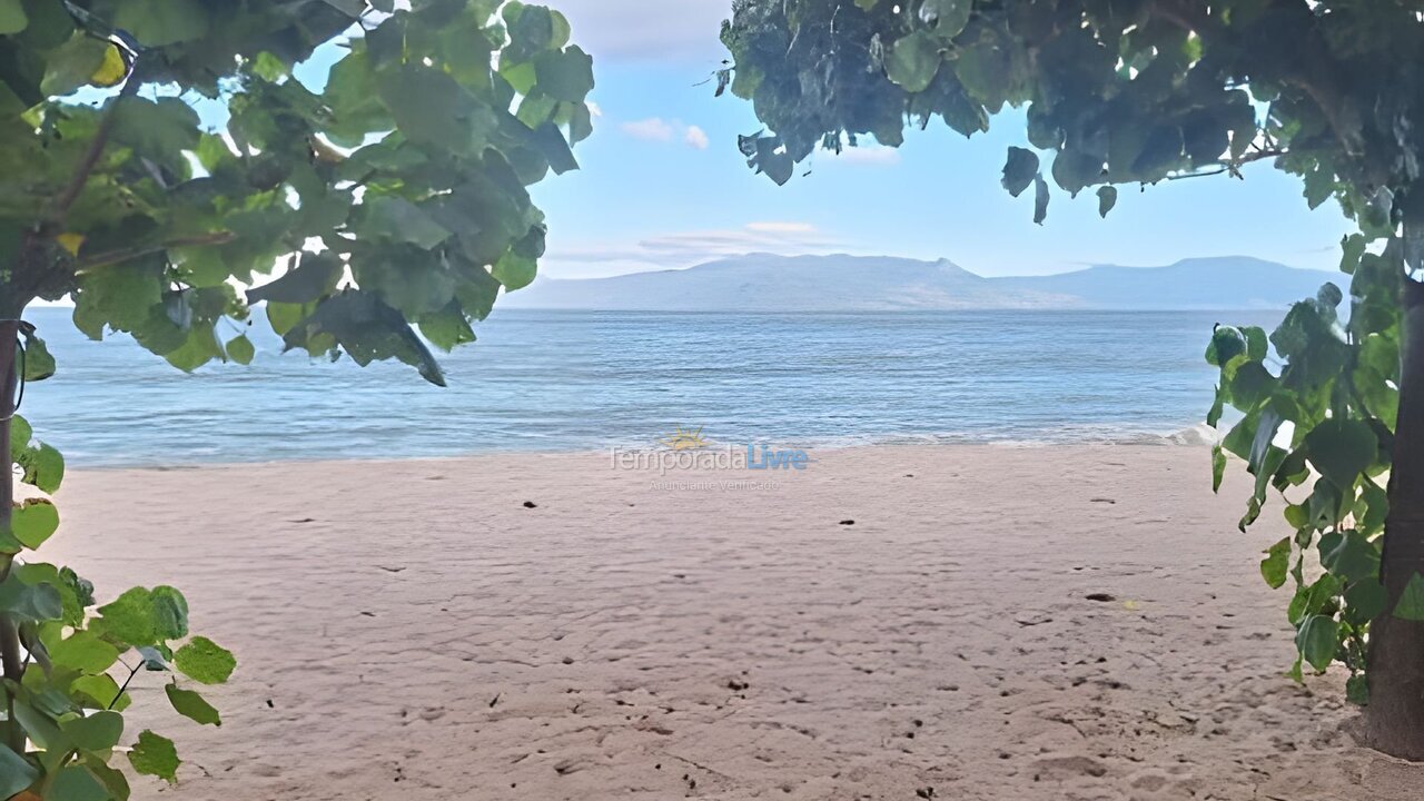 Apartamento para aluguel de temporada em Caraguatatuba (Martim de Sá)