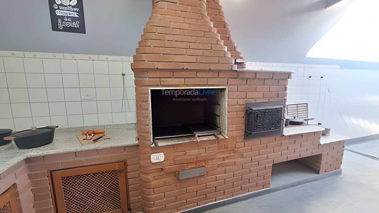 Casa para aluguel de temporada em Caraguatatuba (Cidade Jardim)