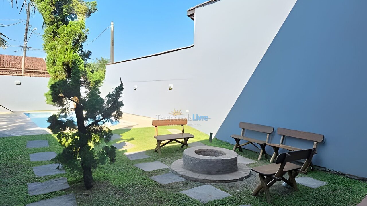 House for vacation rental in Caraguatatuba (Massaguaçu)