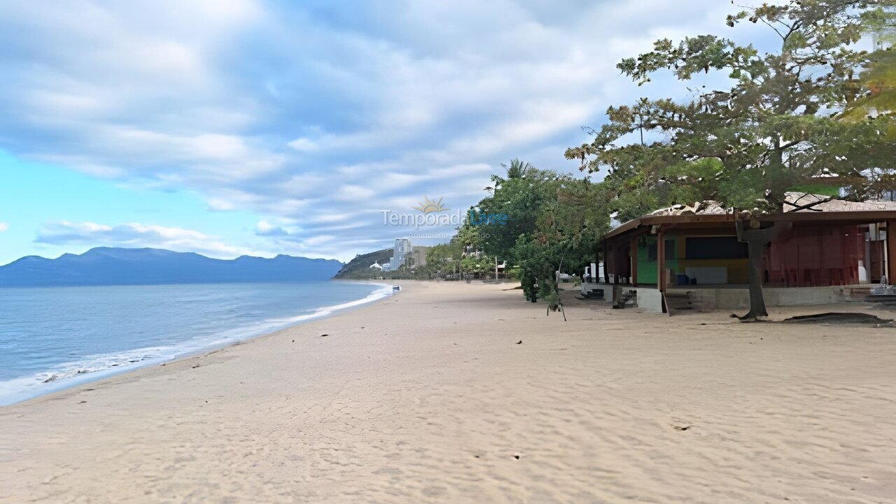 Apartamento para aluguel de temporada em Caraguatatuba (Martim de Sá)