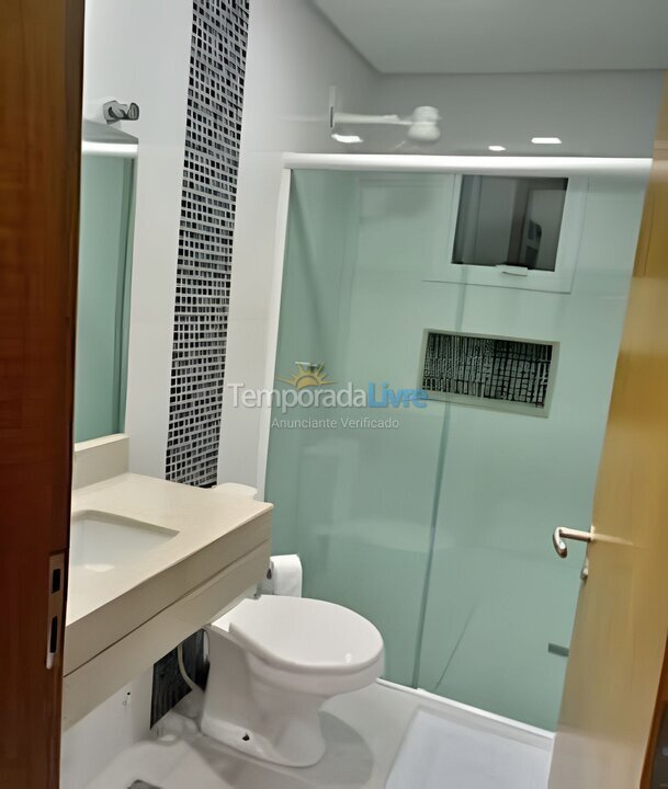 Casa para aluguel de temporada em Caraguatatuba (Massaguaçu)