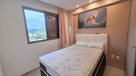 Charming apartment in club condo at Martim de Sá.