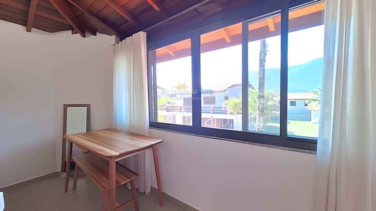 House for vacation rental in Caraguatatuba (Massaguaçu)