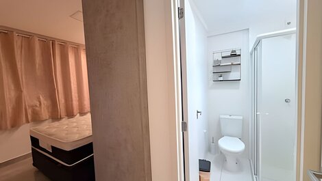 Charming apartment in club condo at Martim de Sá.