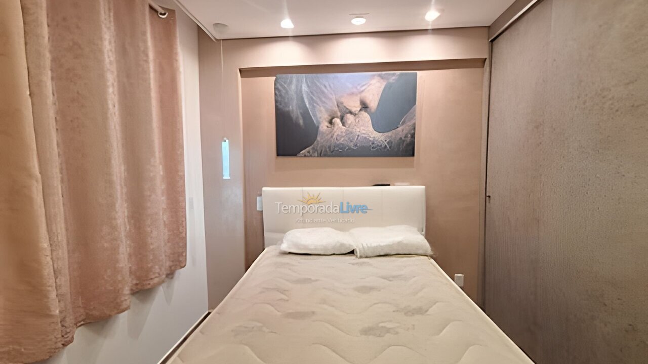 Apartamento para aluguel de temporada em Caraguatatuba (Martim de Sá)