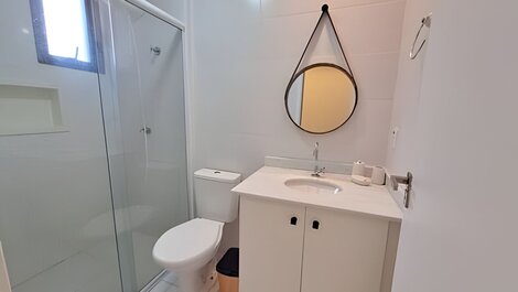 Charming apartment in club condo at Martim de Sá.