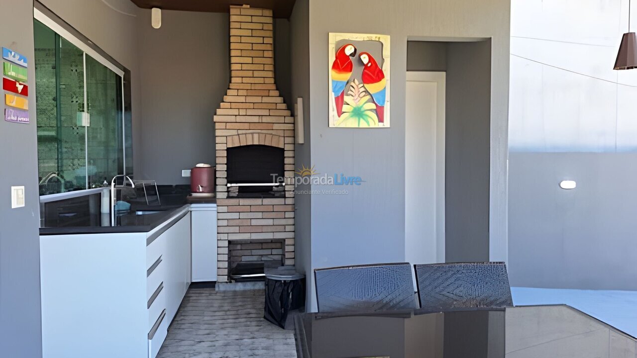 Casa para alquiler de vacaciones em Ubatuba (Lagoinha)