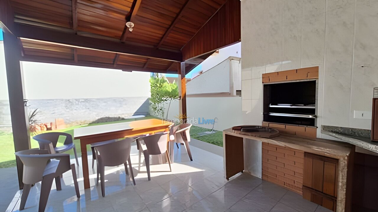 House for vacation rental in Caraguatatuba (Massaguaçu)