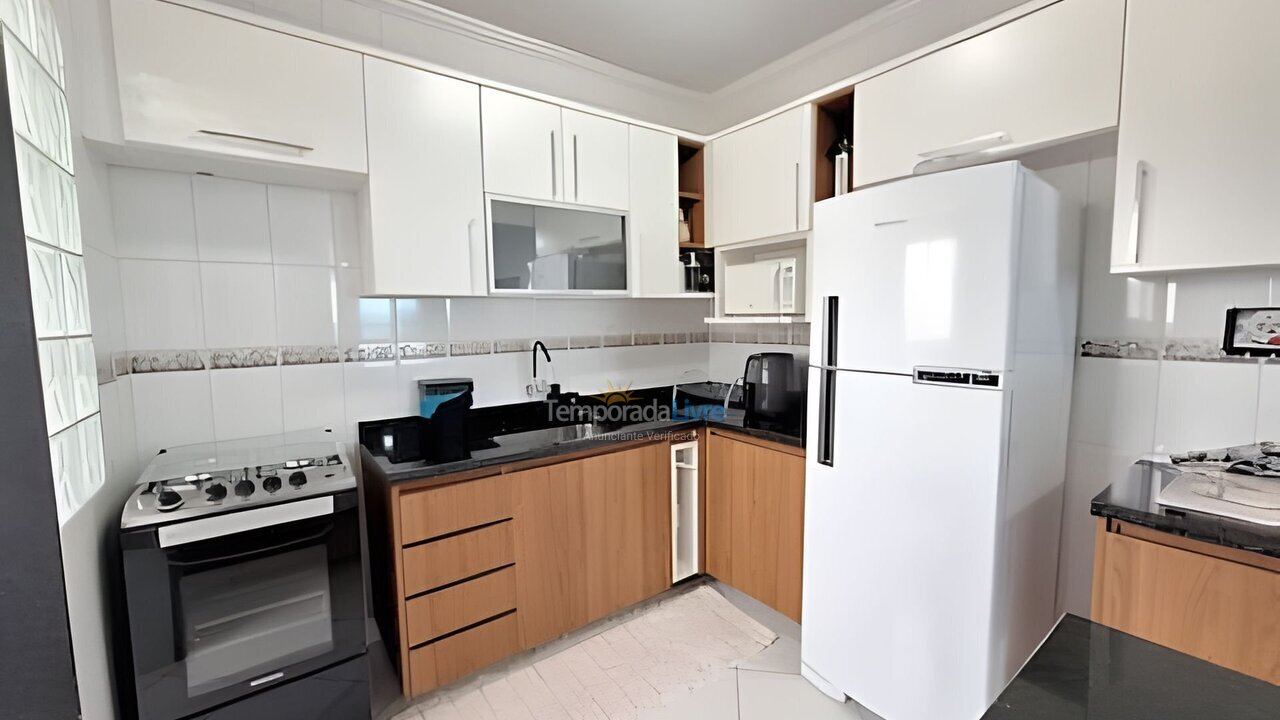 Apartamento para aluguel de temporada em Caraguatatuba (Indaiá)