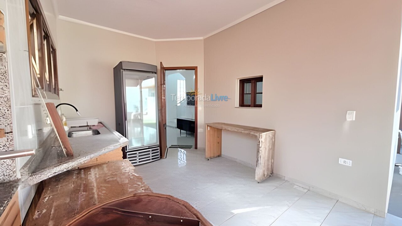 House for vacation rental in Caraguatatuba (Massaguaçu)