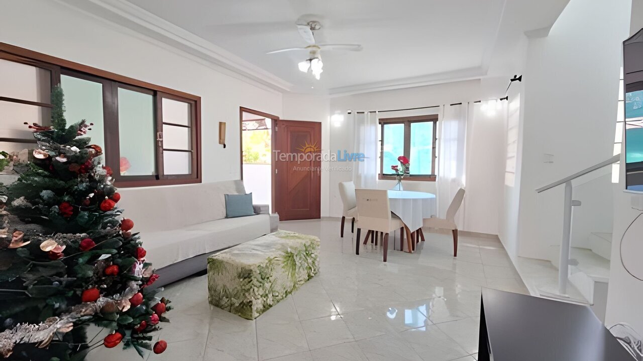 House for vacation rental in Caraguatatuba (Massaguaçu)