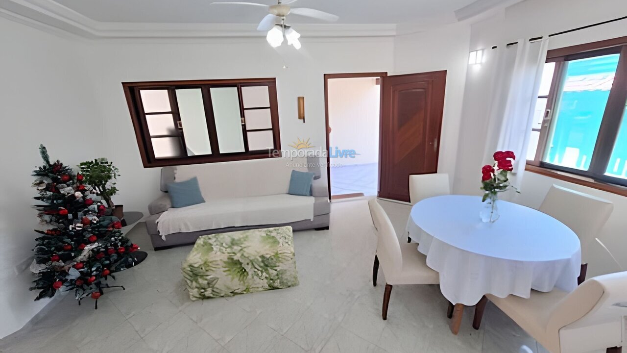House for vacation rental in Caraguatatuba (Massaguaçu)
