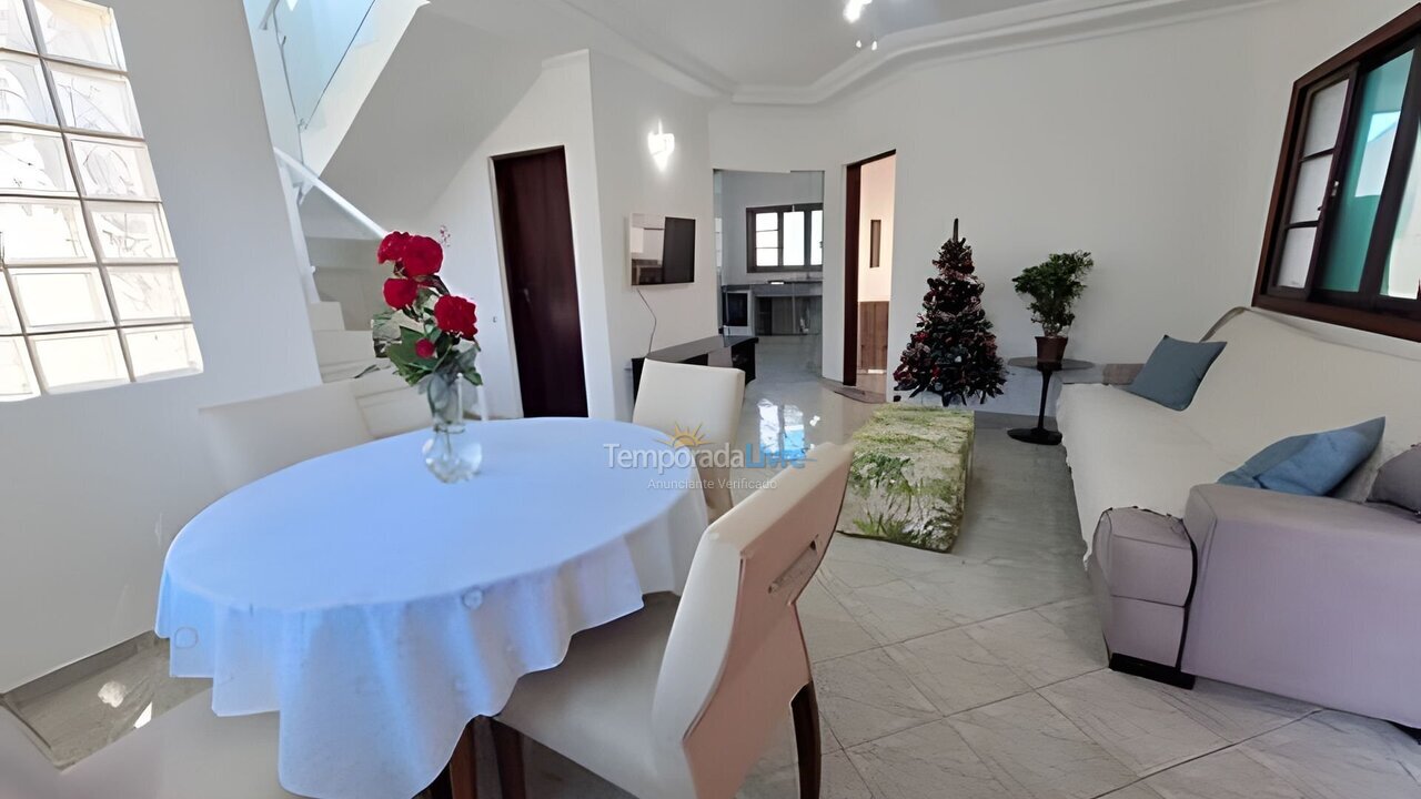 House for vacation rental in Caraguatatuba (Massaguaçu)