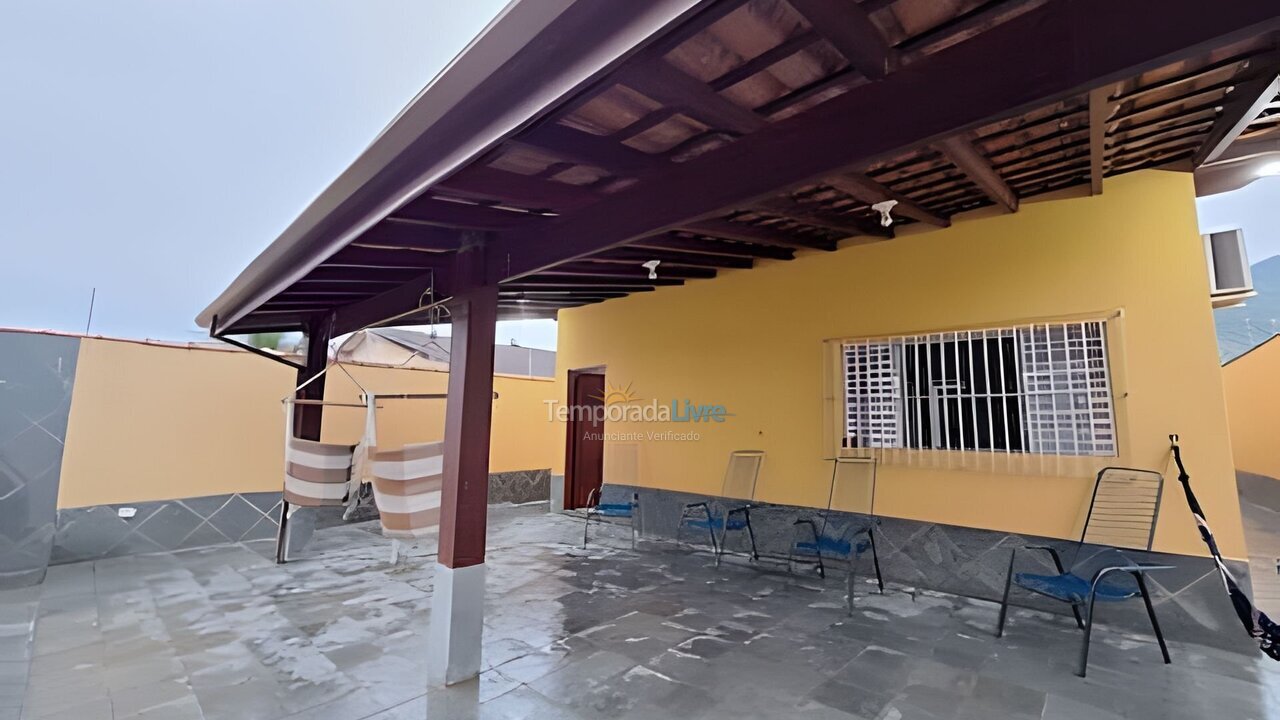 Casa para aluguel de temporada em São Sebastião (Enseada)