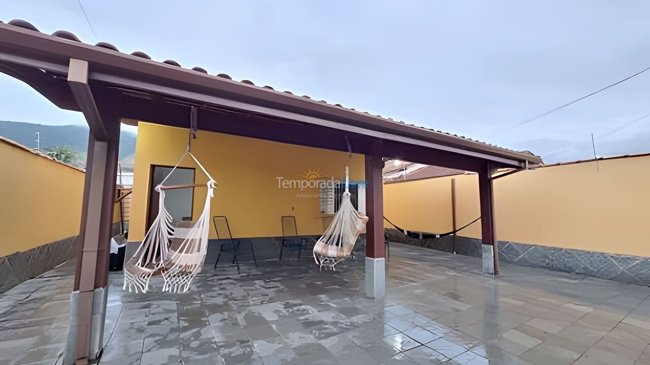 Casa para aluguel de temporada em São Sebastião (Enseada)