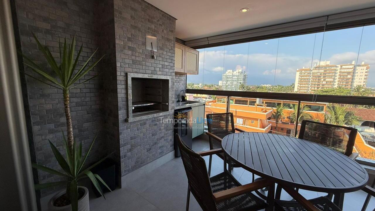 Apartamento para aluguel de temporada em Bertioga (Centro)