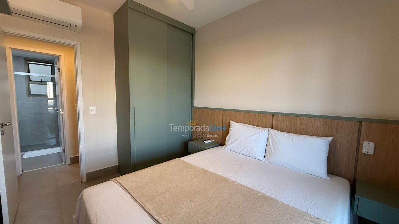 Apartamento para aluguel de temporada em Bertioga (Centro)