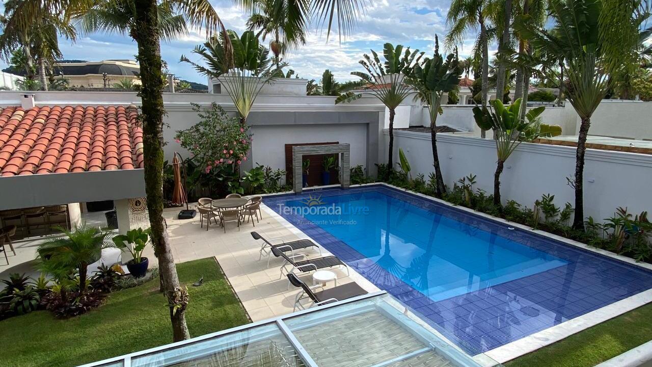 Casa para alquiler de vacaciones em Guarujá (Jardim Acapulco)