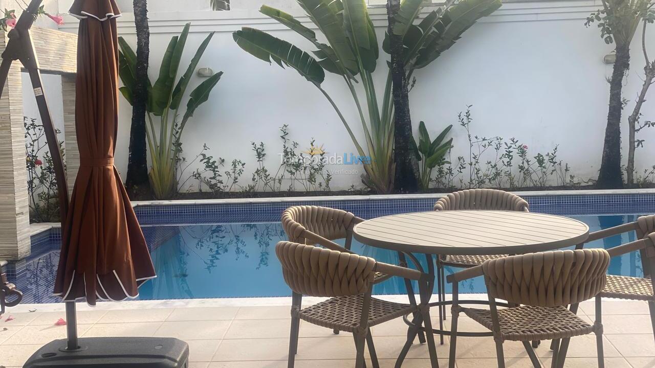 Casa para alquiler de vacaciones em Guarujá (Jardim Acapulco)