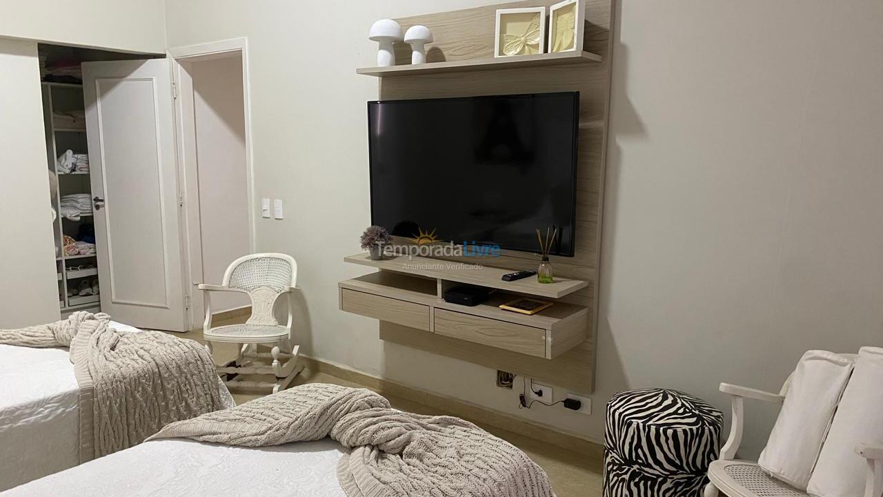 Casa para alquiler de vacaciones em Guarujá (Jardim Acapulco)