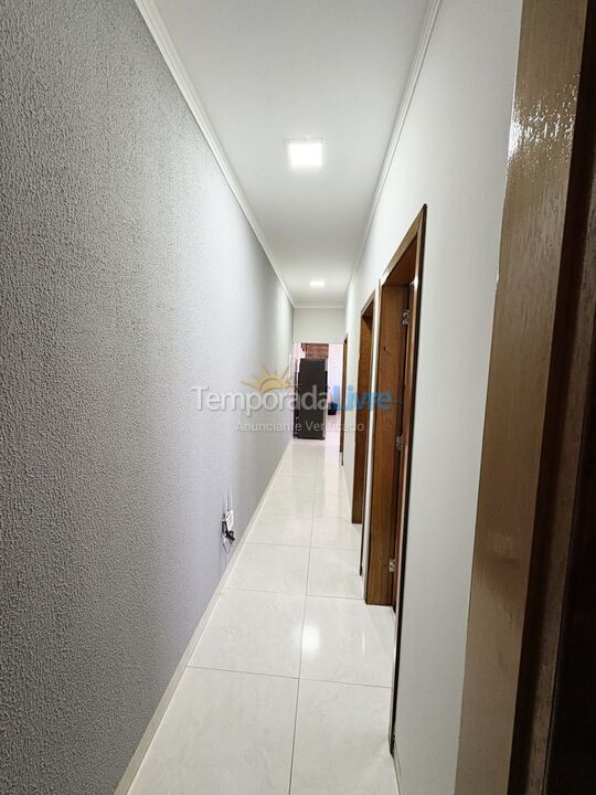 Casa para aluguel de temporada em Porto Rico (Loteamento Bela Vista)