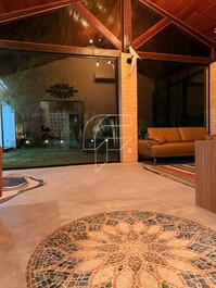 Sítio em São Roque das Maravilhas, fogo de chão em Alfredo Chaves ES