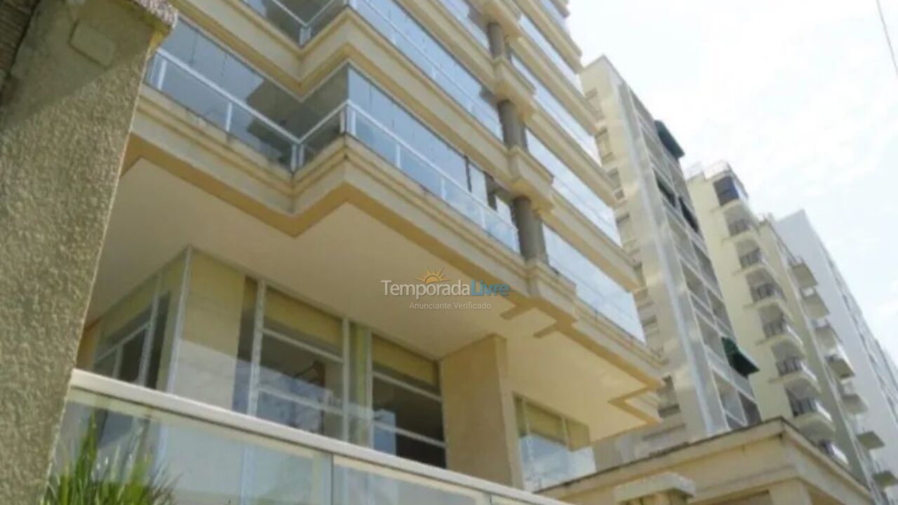 Apartment for vacation rental in Guarujá (Pitangueiras)
