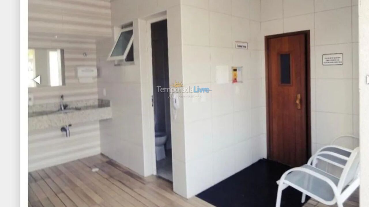 Apartment for vacation rental in Guarujá (Pitangueiras)
