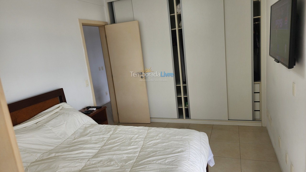 Apartment for vacation rental in Guarujá (Pitangueiras)