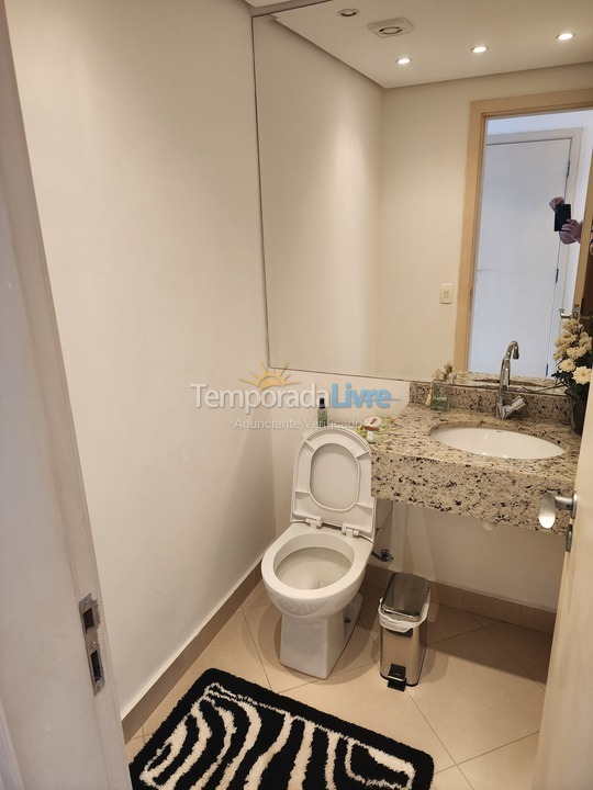 Apartment for vacation rental in Guarujá (Pitangueiras)